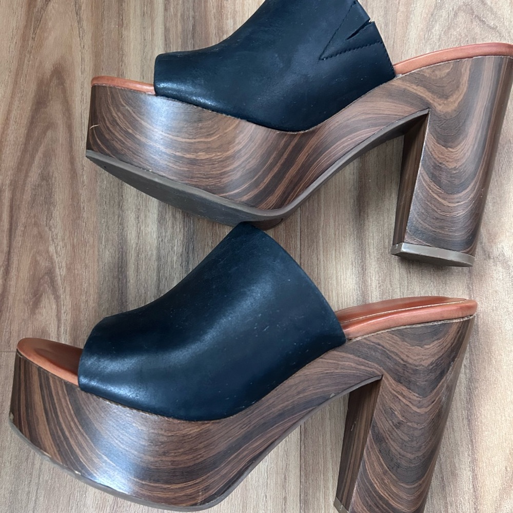 Jessica Simpson Shelbie Black Platform Women's Shoes. Size 7.5.